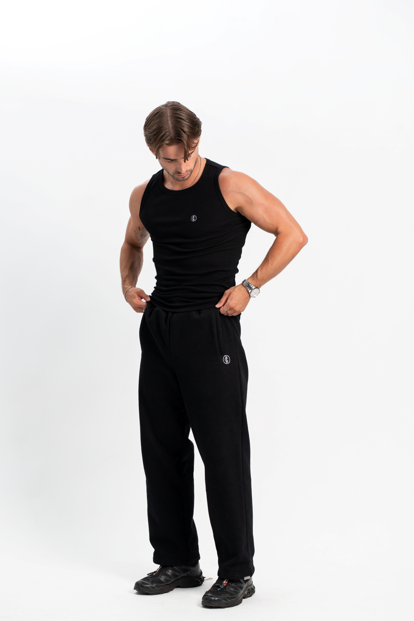 { IC EXCLUSIVE SINGLET }