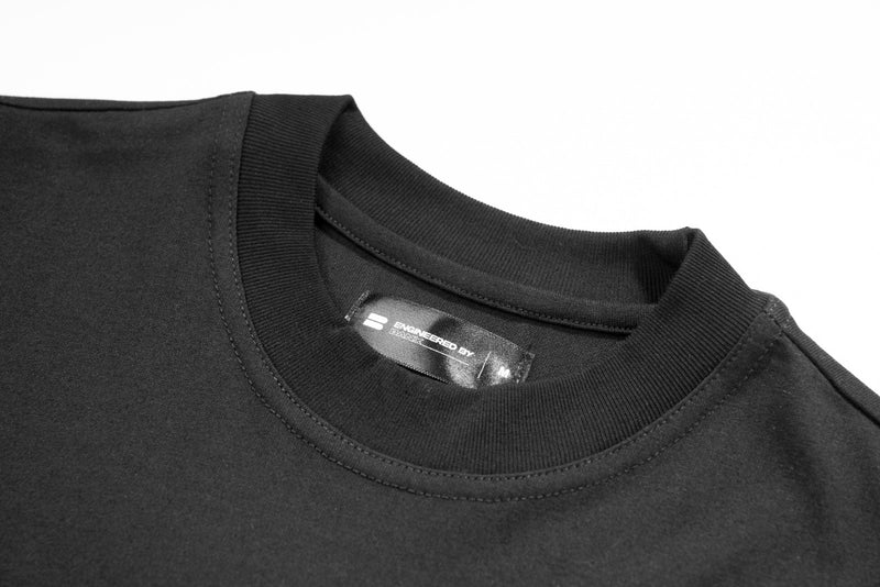 { IC SIGNATURE T }