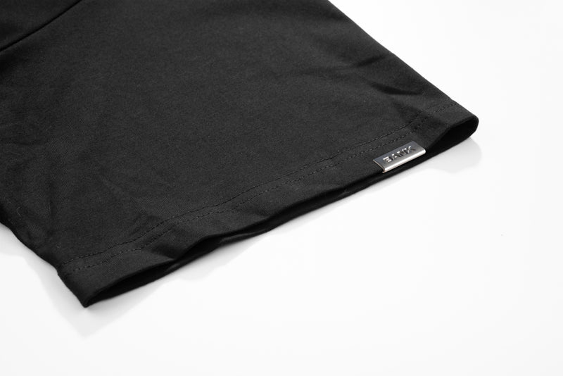 { IC SIGNATURE T }
